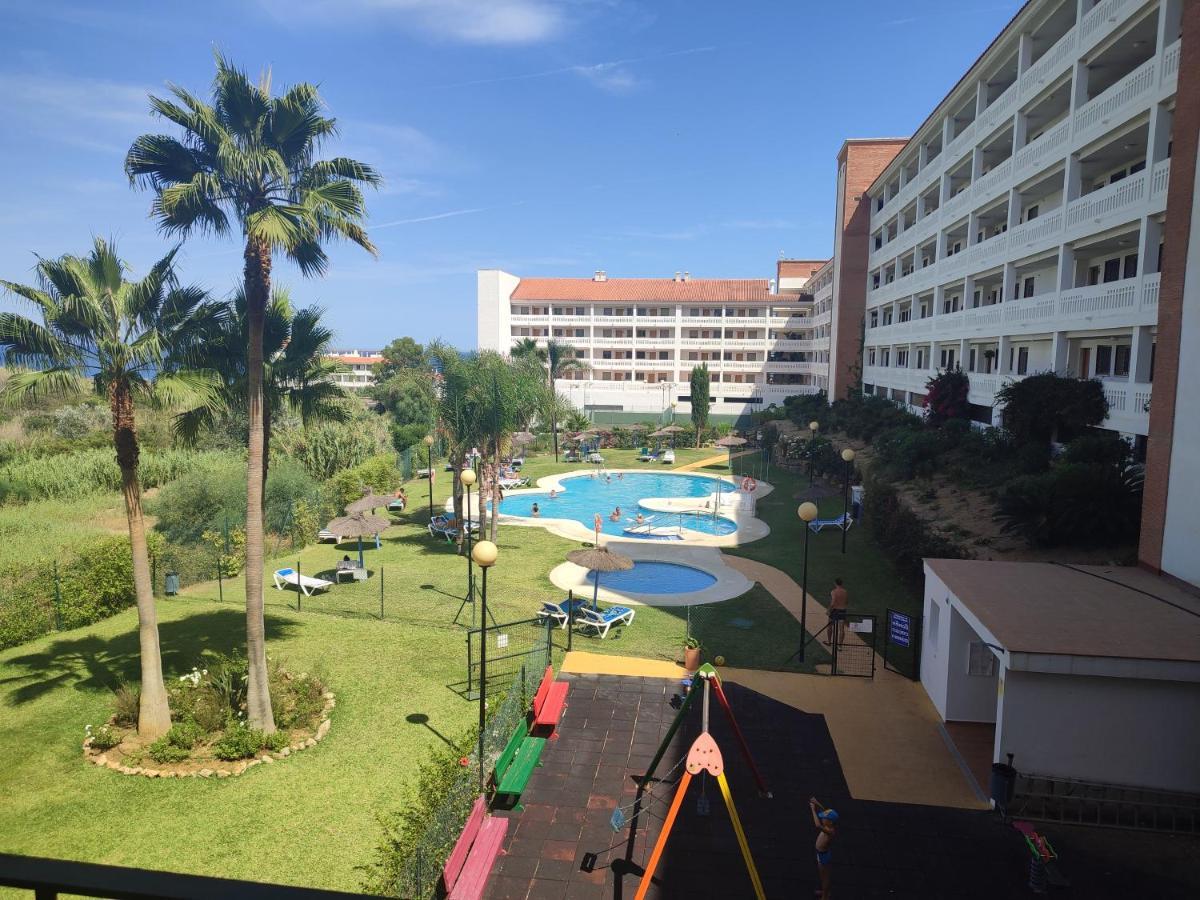 Apartamento Junto A La Playa Zona Tranquila Manilva Kültér fotó